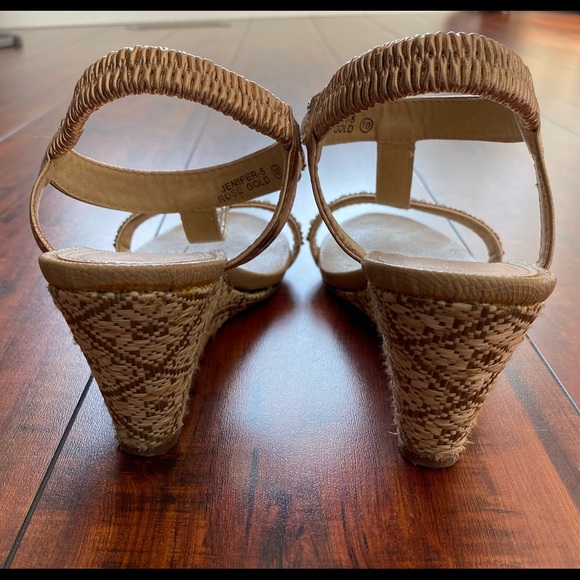 Golden wedge - Picture 3 of 4